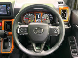 【ステアリングスイッチ】運転中、前方から目線をそらすことなく、オーディオ等の操作が可能な便利機能!安心&快適なドライブを演出してくれます♪