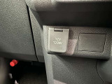 シガーソケット用の充電器が使用可能です!