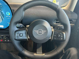 アクティブクルーズコントロール付き!前車との車間調整を自動で行ってくれるので、ロングドライブも楽楽です。
