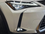 【角型三眼LEDヘッドライト】スタイリッシュな見た目の三眼LEDヘッドライトを装備♪スタイルだけでなく、夜間の走行も視界良好で安心してお乗りいただけます。