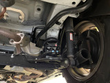 お車を安心してお乗りいただく為には、足回りの定期点検が欠かせません。サービスサポート(有償保証)では無料点検もご提供しており、安心のカーライフをお過ごしいただけるサポート体制が整っています。