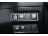 電動リヤゲート操作スイッチ。運転席から操作できます。