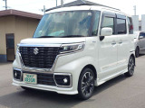 支払総額には車両本体価格のほか、自賠責保険料、税金、登録等に伴う費用が含まれており、岡山県内登録(届出)で店頭納車の場合の価格です。お客様のご要望に基づくオプション等の費用は含みません。