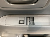 ドアスイッチもシンプルで、使いやすさを考え設計されています。