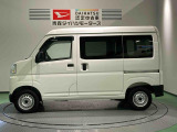 納車前にはプロのメカニックが点検、整備を行いますので安心してお乗り頂けます!!