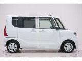 県内13店舗にて常時500台以上ダイハツ車を展示中です。見て、触って、納得のいく一台をぜひ見つけてください。