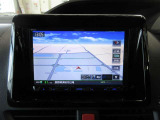 ナビは純正品。フルセグテレビ・CD・DVD・Bluetooth・SDオーディオ・対応。