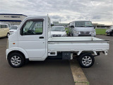 当社の展示車両は、業界屈指の検査専門会社である「株式会社AIS」による車両検査を受けております。第三者機関の厳正なるチェックを行い、修復歴の有無を開示しております。