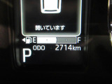 たとえばダイハツのお店にある、たくさんのスマアシ搭載車は、正常に作動する事をしっかり確認します。