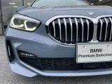 また、BMW正規認定中古車は、エマージェンシーサービスが自動付帯。24時間365日、皆様のカーライフをサポート致します。確かな安心のうえで、「駆けぬける歓び」をご堪能ください。