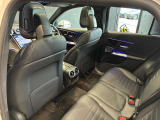 自動車保険に関しても、メルセデス・ベンツ専用のプログラムをご用意しております。飛び石や落下物などでのフロントガラスの修理が必要となった場合、最大で9万円分の補償を致します。