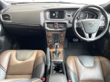 V40クロスカントリー D4 サマム ディーゼル 