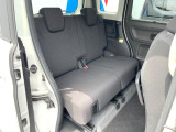 積み下ろしのしやすいデッキにはたっぷりと荷物を積み込んでいただけます。遊びから仕事まで、様々なシーンで頼れます♪