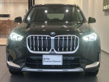 【BMWの伝統-2】時代を超える美しさ。磨き抜かれたエアロダイナミクスが瞳を奪う。一目で伝わるスポーティーなプロポーションは、BMWの走行性能を生み出すのに欠かせない要因の一つです。