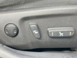 【パワーシート】スイッチ一つで簡単にシートの微調整が可能!電動だから力もいりません!快適なシートポジションにセットして、快適なドライブをお楽しみください。