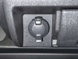 シガーソケット用の充電器が使用可能です!