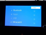 ディスプレイオーディオを装備。スマホとクルマをつなぐことで、これまでのナビに加えて、いろいろなサービスが楽しめます。