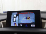 車両周辺の安全確認をするパノラミックビューモニター