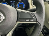 各操作スイッチなどもハンドルから手を放すことなく操作可能で安全運転に支援いたします!