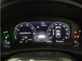 10.2インチデジタルグラフィックメーターで、速度表示やHonda SENSING作動表示などを、分かりやすく表示 見やすさを追求したメーターです。