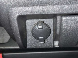 シガーソケット用の充電器が使用可能です!