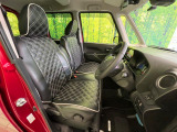 運転席シート廻りは使用感も少なく、良好な状態となっています。丁寧に使われていたことがよくわかりますね。
