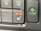 【シートヒーター】寒い日に重宝するシートヒーター!エアコンより早く温まってくれるので寒がりの人も安心ですね♪エアコンの温風は乾燥するから苦手、という方にもをおすすめです。