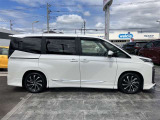 自動車保険も取り扱っております。無料の証券診断も行っておりますので、お気軽にスタッフまでご相談下さい!