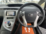 運転席回りもシンプルかつ使いやすいデザインで統一感がありますね♪