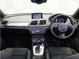 Q3 2.0 TFSI クワトロ 211PS Sラインパッケージ 4WD 