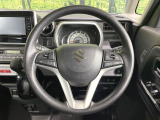 【ステアリングスイッチ】運転中、前方から目線をそらすことなく、オーディオ等の操作が可能な便利機能!安心&快適なドライブを演出してくれます♪