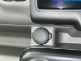 シガーソケット用の充電器が使用可能です!