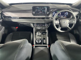 アウトランダー PHEV 2.4 ブラック エディション 4WD 4WD サンルーフ
