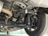 お車を安心してお乗りいただく為には、足回りの定期点検が欠かせません。サービスサポート(有償保証)では無料点検もご提供しており、安心のカーライフをお過ごしいただけるサポート体制が整っています。
