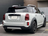 MINI正規販売店のお車は、全てのお車にMINI認定中古車の保証書が発行されます。保障約款もございますので保障内容が明確でございます。お客様にご安心してお乗り頂けますよう、全力でお客様をサポート致します。