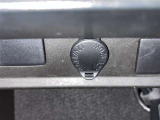 シガーソケット用の充電器が使用可能です!