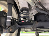 お車を安心してお乗りいただく為には、足回りの定期点検が欠かせません。サービスサポート(有償保証)では無料点検もご提供しており、安心のカーライフをお過ごしいただけるサポート体制が整っています。