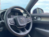 XC40 T4 AWD インスクリプション 4WD 4WD 本革シート