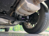 お車を安心してお乗りいただく為には、足回りの定期点検が欠かせません。サービスサポート(有償保証)では無料点検もご提供しており、安心のカーライフをお過ごしいただけるサポート体制が整っています。