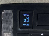 ☆パワースライドドア付きだから、狭い駐車スペースなどでの 乗り降りラクラク!小さなお子さまのいるご家庭にも嬉しい装備です☆
