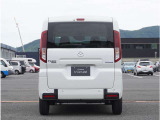 【外装クリーニング済み】外装も入庫時にしっかりと洗車しております。また納車前も綺麗にして納車いたします。