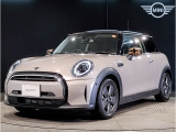 アクティブクルーズ・アップルカープレイ・シートヒーター・電子パーキングブレーキ・ワイヤレス充電・バックカメラ・フロントリアPDC・インテリジェントセーフティ・LEDヘッドライト・アイドリングストップ・ETC