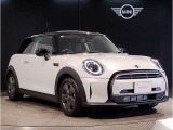 MINI認定中古車は第三者品質評価制度も採用しております。AIS方式による車両品質評価制度も導入し公平な車両コンデション評価を行うことにより車両品質の透明性を高めると同時に更なる信頼と安心をお届けします