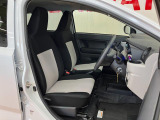運転席広々