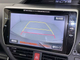 バックモニター付なので後退時に後方が見えるので安心。 車は構造上、死角がたくさんなので万が一を考えると必須ですね。 あくまで補助の為の装備、バックは目視で確認する事が重要ですよ。