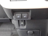 運転席&助手席シートヒーター:座面を素早く温め寒い日も快適にドライブできます。