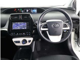 見通しのよいすっきりとした視界で、誰でも運転しやすいです。運転のしやすさは疲れにくさにも繋がりますよ♪