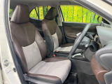 運転席シート廻りは使用感も少なく、良好な状態となっています。前オーナー様が丁寧に使っていたことがよくわかりますね。