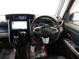 運転に集中しやすいコックピット。安全確認がしやすく、運転に集中できる構成に。最大限走りの良さを楽しむことができます。