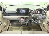 見通しのよいすっきりとした視界で、運転もしやすいです。